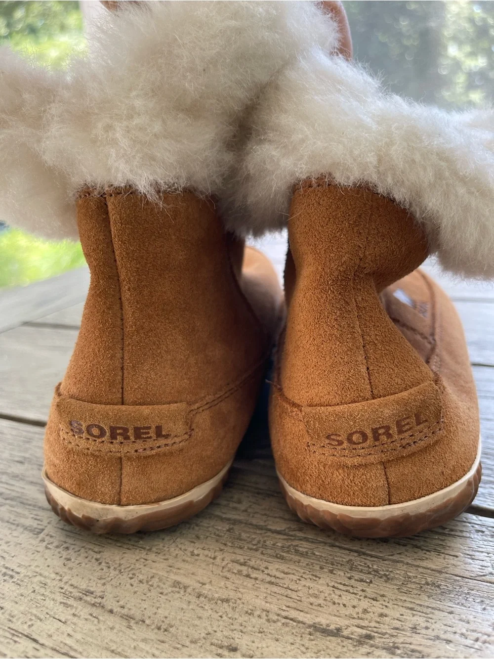 Sorel Womens Out n About Tan Suede Shearling Cuff Slip-On Boot Size 8.5